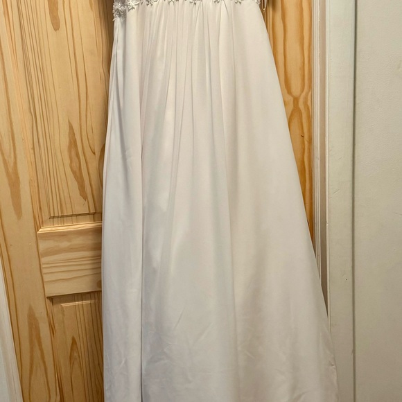 Spaghetti Strap Wedding Dress, New With Tags - Picture 13 of 13
